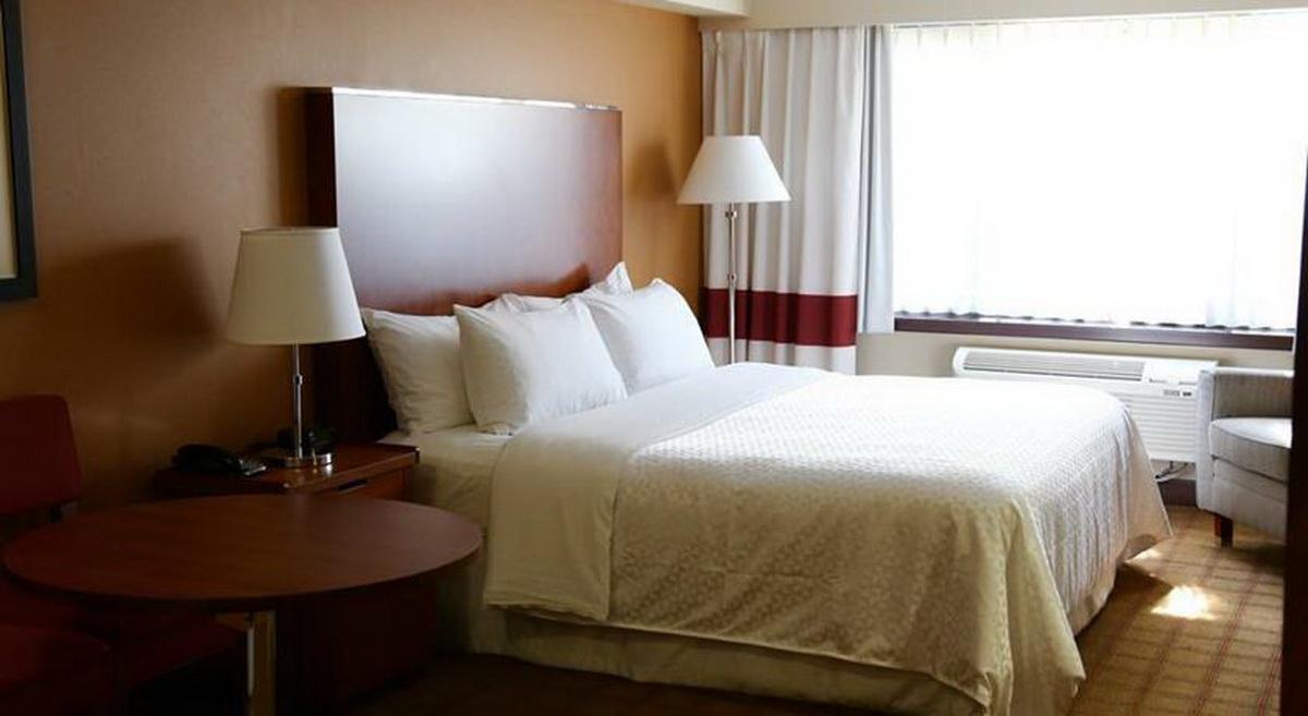Best Western Premier Aberdeen Kamloops Exterior photo