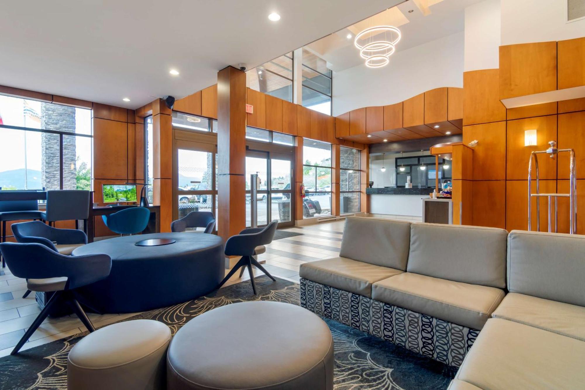 Best Western Premier Aberdeen Kamloops Exterior photo