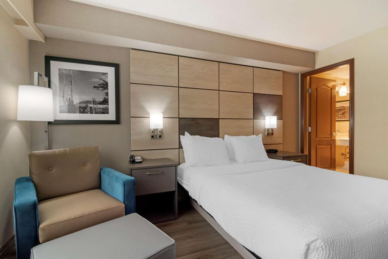 Best Western Premier Aberdeen Kamloops Exterior photo